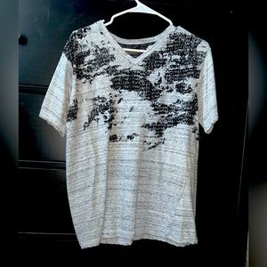 Steve’s jeans fashion tee